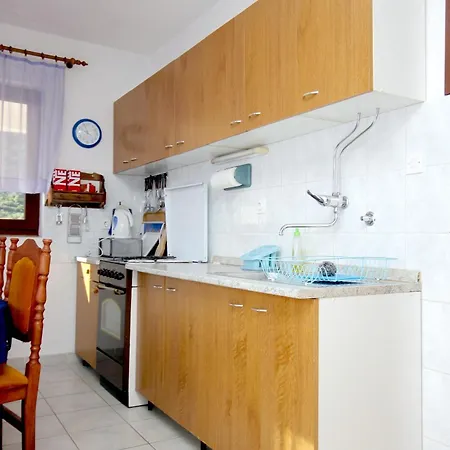 Appartement With A Parking Space - 8883 *