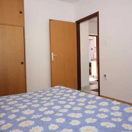 With A Parking Space - 8883 Appartement Vis
